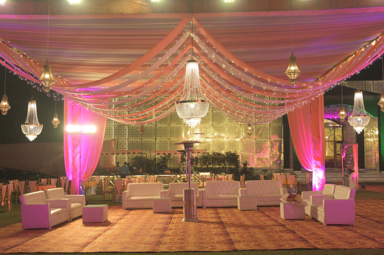 Arjun & Geetanjali wedding photo 2